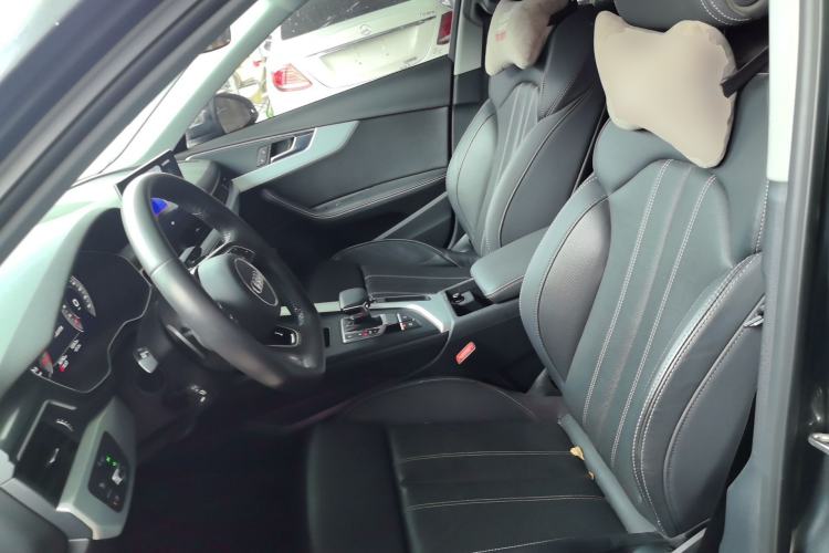 Used Audi A4L 2022 40 TFSI Fashion Dynamic Model Left Front Seat