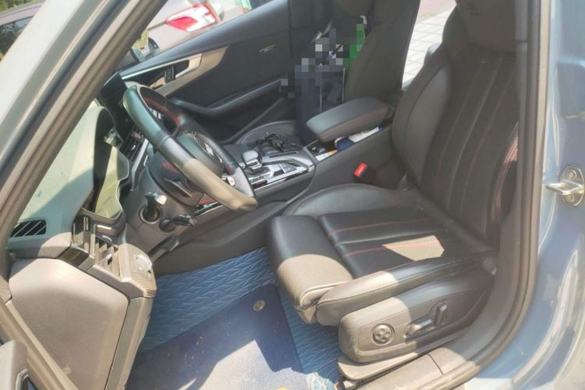 Used Audi A4L 2022 40 TFSI quattro RS Performance Package Left Front Seat
