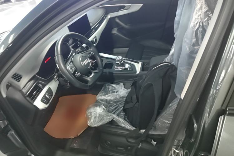 Used Audi A4L 2022 40 TFSI Luxury Dynamic Model Left Front Seat