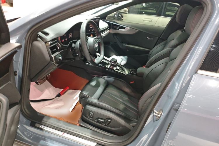 Used Audi A4L 2022 40 TFSI quattro RS Performance Package Left Front Seat