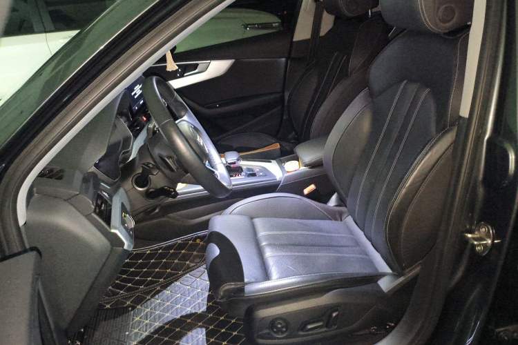 Used Audi A4L 2022 40 TFSI Fashion Dynamic Model Left Front Seat
