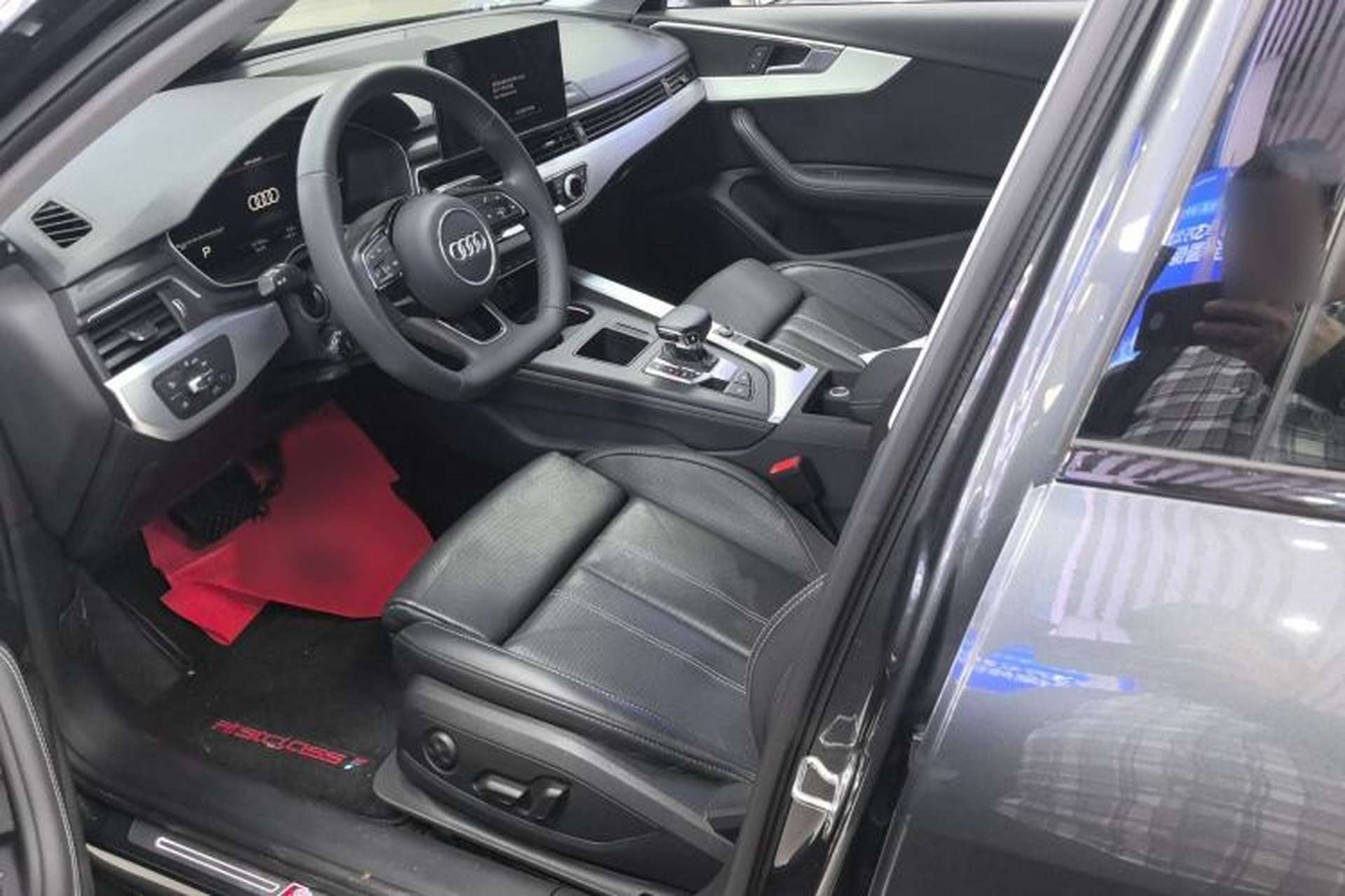 Used Audi A4L 2022 40 TFSI Luxury Dynamic Model Left Front Seat
