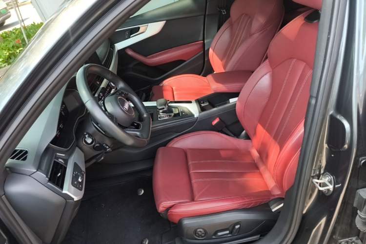 Used Audi A4L 2022 40 TFSI Luxury Dynamic Model Left Front Seat