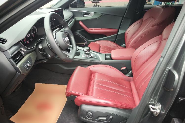 Used Audi A4L 2022 40 TFSI Luxury Dynamic Model Left Front Seat