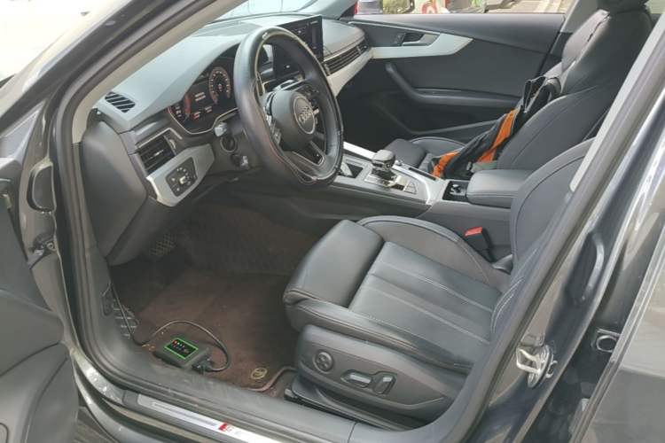 Used Audi A4L 2022 40 TFSI Fashion Dynamic Model Left Front Seat
