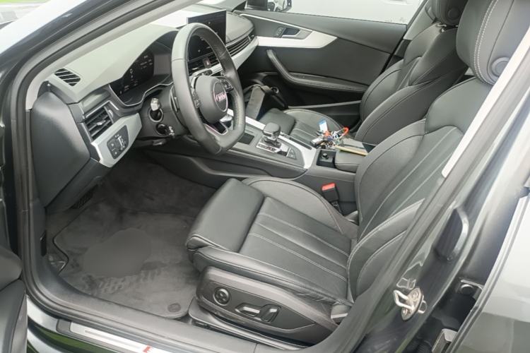 Used Audi A4L 2022 40 TFSI Luxury Dynamic Model Left Front Seat