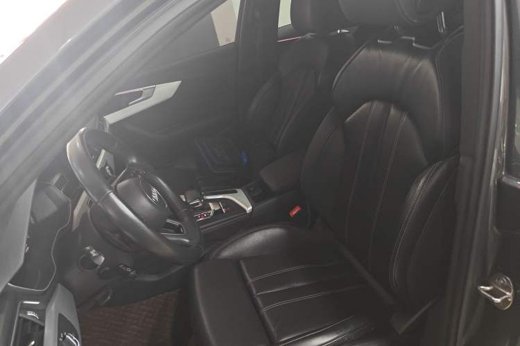 Used Audi A4L 2022 40 TFSI Luxury Dynamic Model Left Front Seat