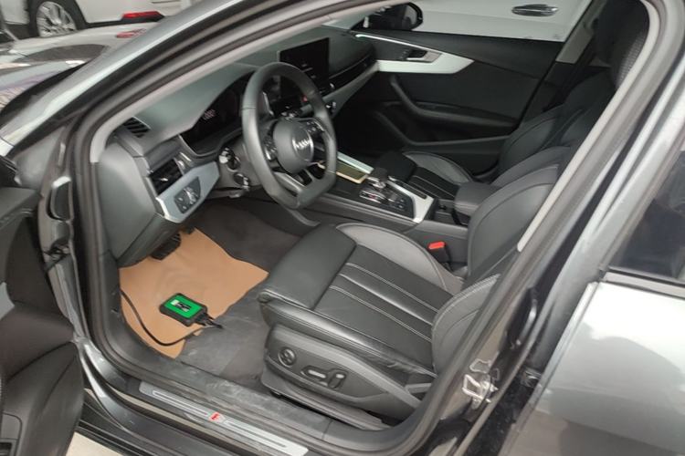 Used Audi A4L 2022 40 TFSI Fashion Dynamic Model Left Front Seat