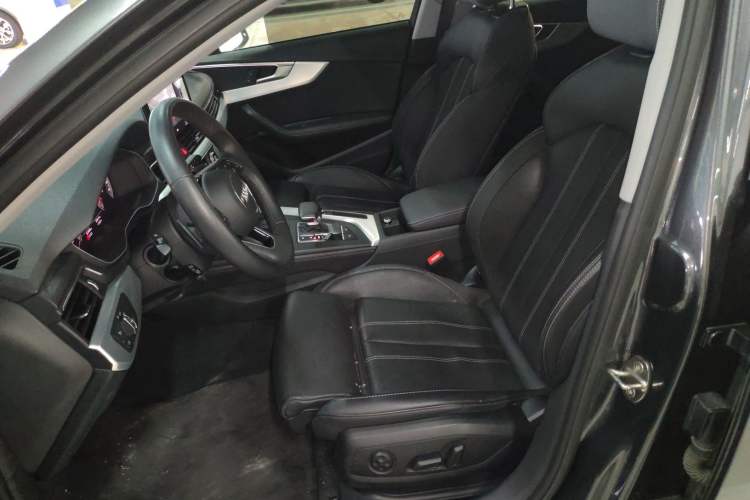 Used Audi A4L 2022 40 TFSI Luxury Dynamic Model Left Front Seat