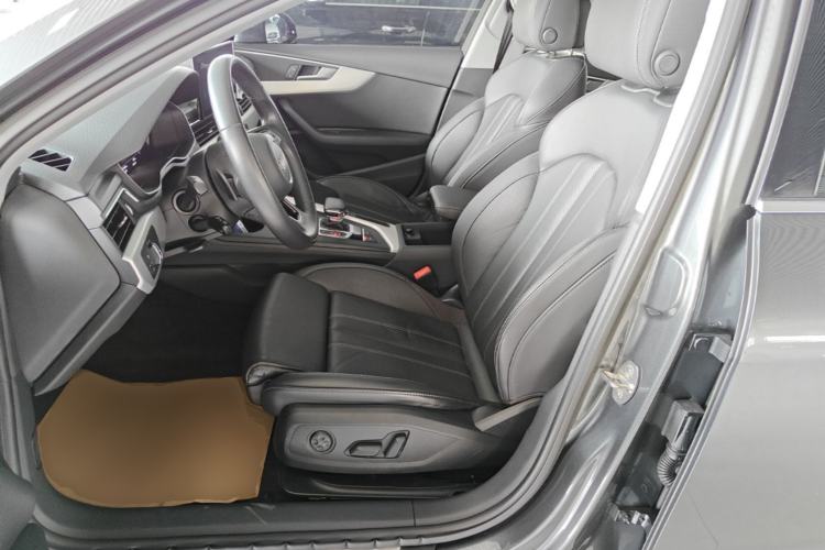 Used Audi A4L 2022 40 TFSI Fashion Dynamic Model Left Front Seat