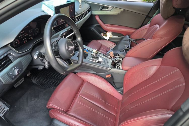 Used Audi A4L 2022 40 TFSI Luxury Dynamic Model Left Front Seat