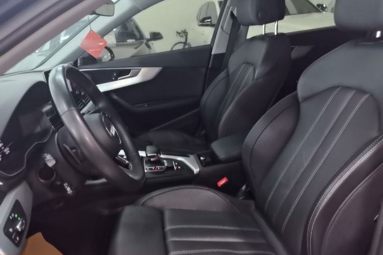 Used Audi A4L 2022 40 TFSI Fashion Dynamic Model Left Front Seat