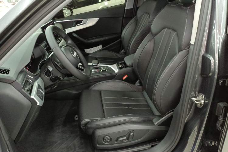 Used Audi A4L 2022 40 TFSI Luxury Dynamic Model Left Front Seat