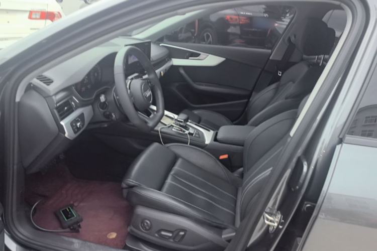 Used Audi A4L 2022 40 TFSI Luxury Dynamic Model Left Front Seat