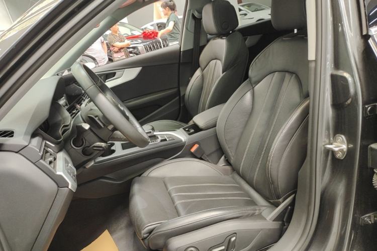 Used Audi A4L 2022 40 TFSI Fashion Dynamic Model Left Front Seat