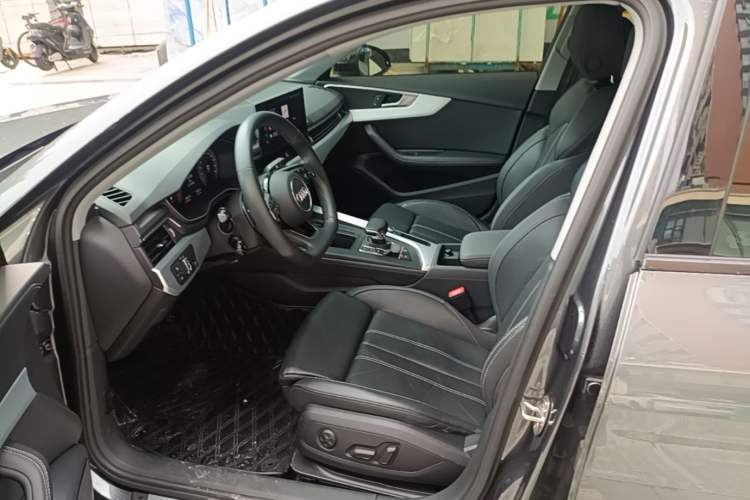 Used Audi A4L 2022 40 TFSI Fashion Dynamic Model Left Front Seat