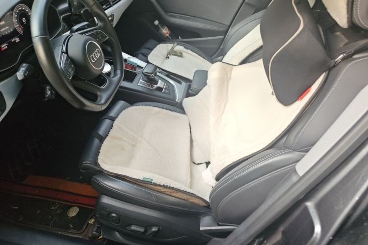 Used Audi A4L 2022 40 TFSI Luxury Dynamic Model Left Front Seat