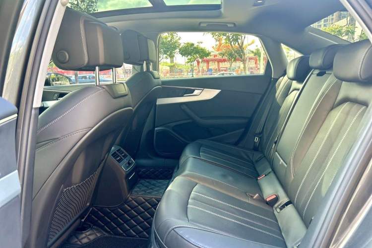 Used Audi A4L 2022 40 TFSI Luxury Dynamic Model Left Rear Seat