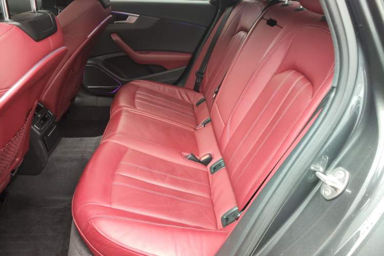 Used Audi A4L 2022 40 TFSI Luxury Dynamic Model Left Rear Seat