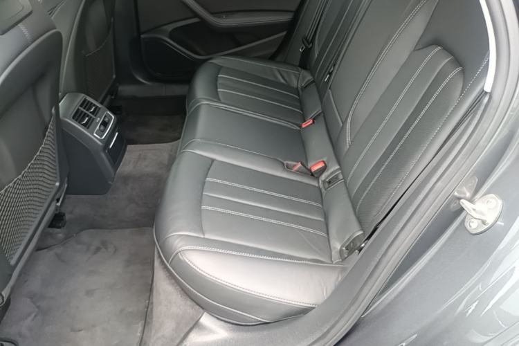 Used Audi A4L 2022 40 TFSI Luxury Dynamic Model Left Rear Seat