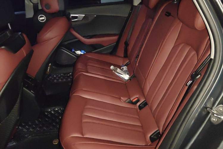 Used Audi A4L 2022 40 TFSI Luxury Dynamic Model Left Rear Seat