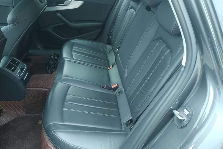 Used Audi A4L 2022 40 TFSI Fashion Dynamic Model Left Rear Seat