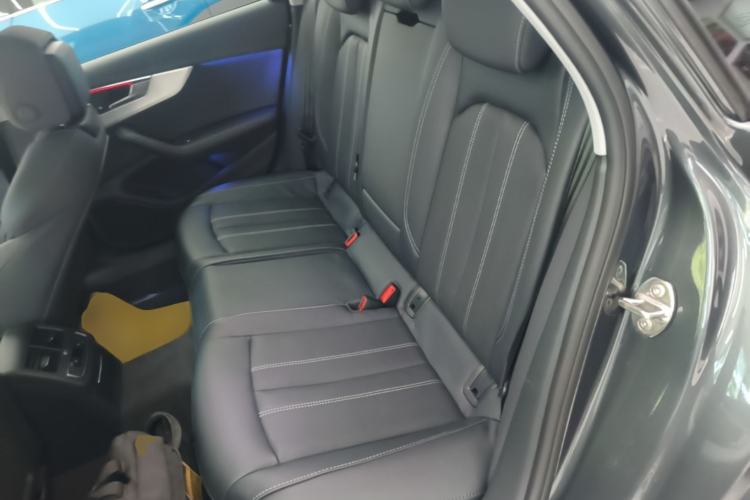 Used Audi A4L 2022 40 TFSI Luxury Dynamic Model Left Rear Seat