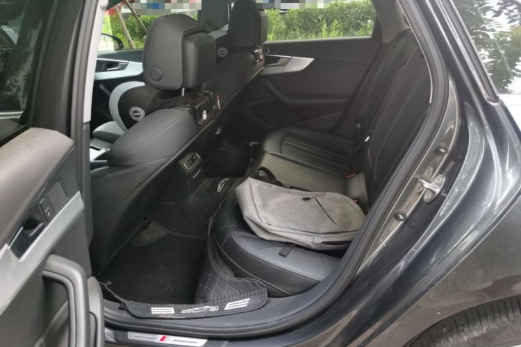 Used Audi A4L 2022 40 TFSI Fashion Dynamic Model Left Rear Seat