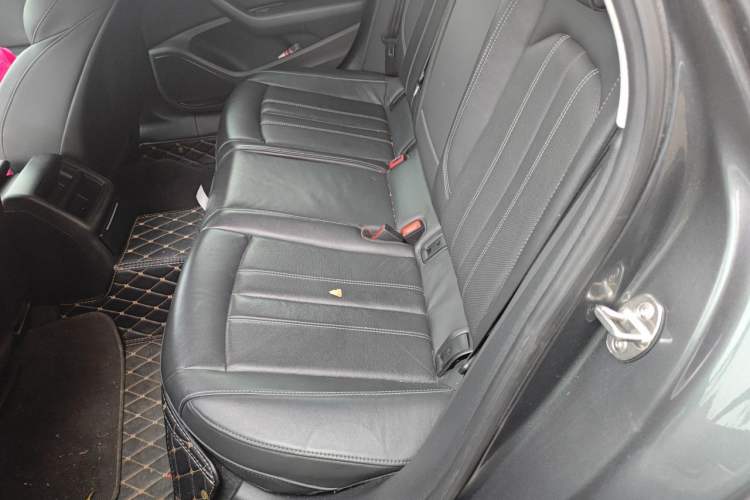 Used Audi A4L 2022 40 TFSI Fashion Dynamic Model Left Rear Seat