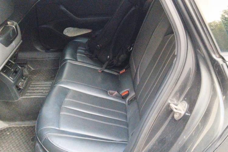 Used Audi A4L 2022 40 TFSI Luxury Dynamic Model Left Rear Seat