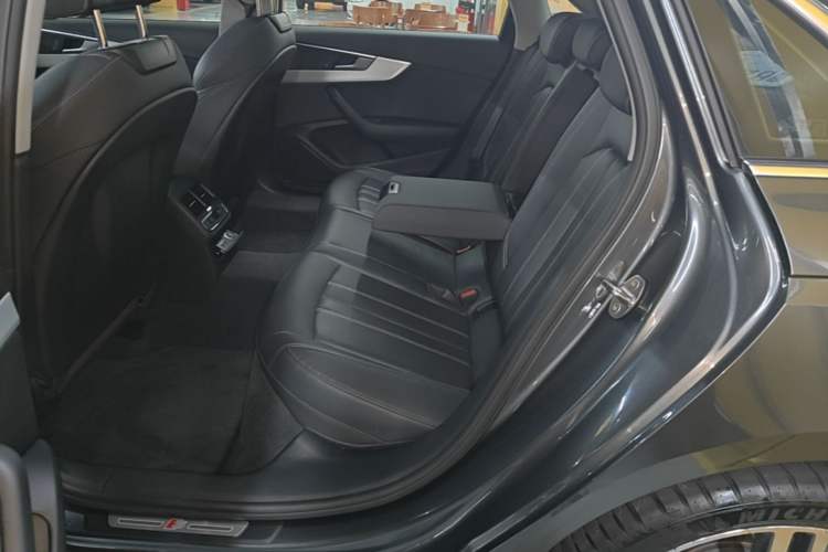 Used Audi A4L 2022 40 TFSI Fashion Dynamic Model Left Rear Seat