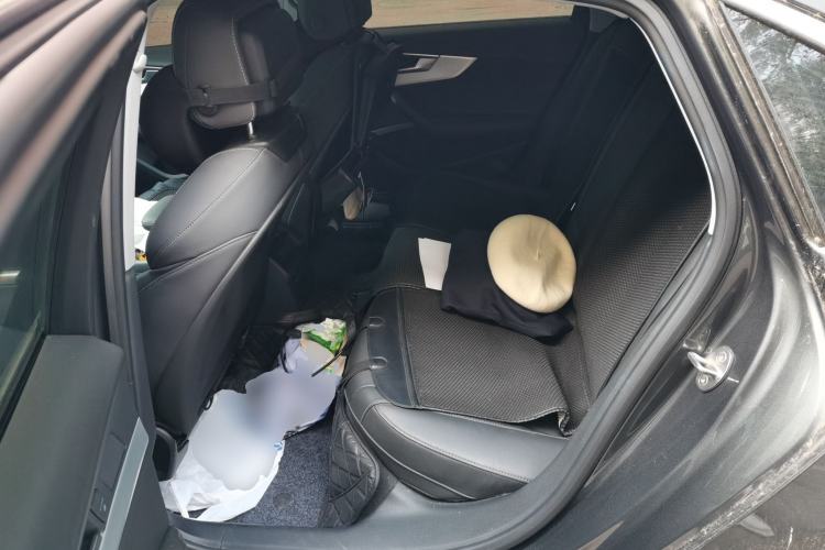 Used Audi A4L 2022 40 TFSI Fashion Dynamic Model Left Rear Seat