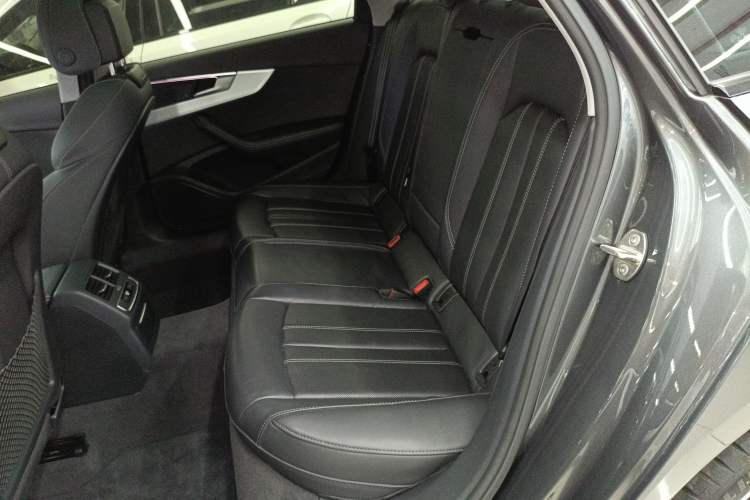 Used Audi A4L 2022 40 TFSI Luxury Dynamic Model Left Rear Seat