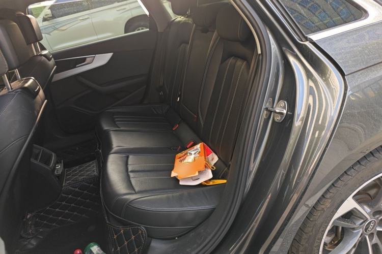 Used Audi A4L 2022 40 TFSI Fashion Dynamic Model Left Rear Seat