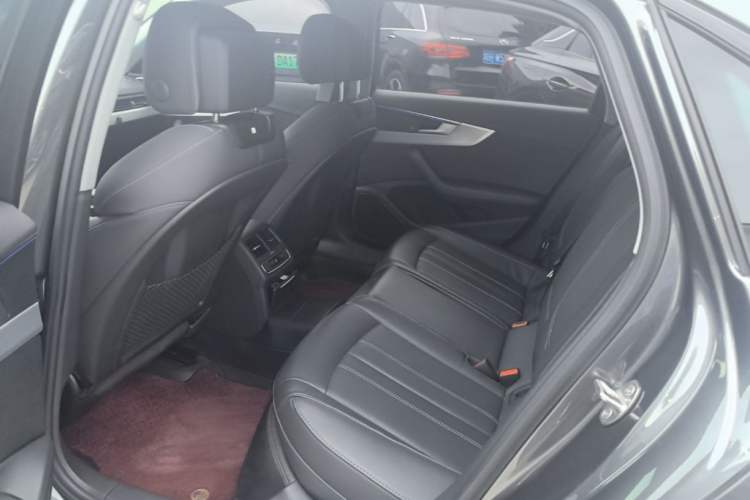 Used Audi A4L 2022 40 TFSI Luxury Dynamic Model Left Rear Seat
