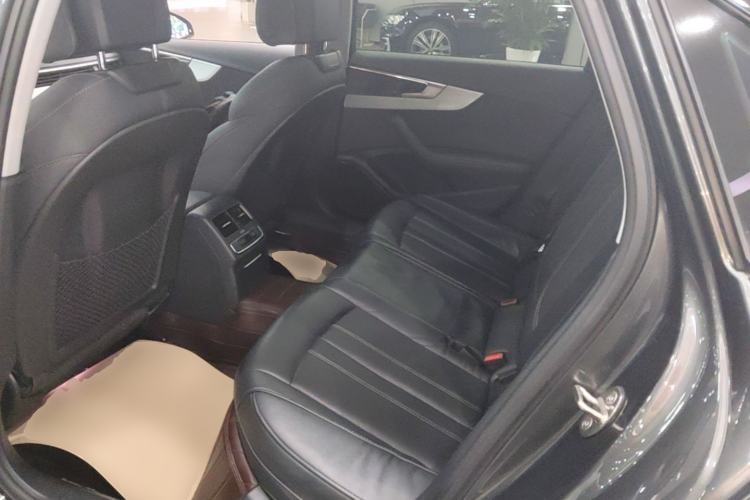 Used Audi A4L 2022 40 TFSI Luxury Dynamic Model Left Rear Seat