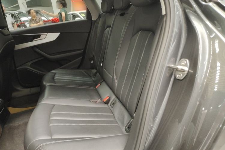 Used Audi A4L 2022 40 TFSI Fashion Dynamic Model Left Rear Seat