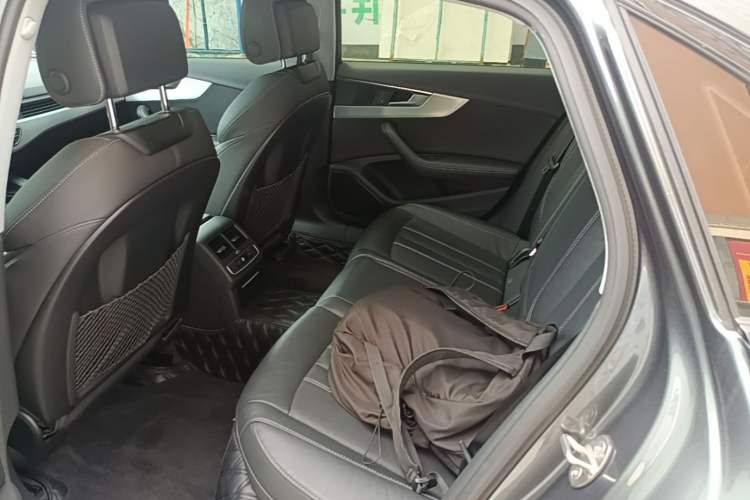 Used Audi A4L 2022 40 TFSI Fashion Dynamic Model Left Rear Seat