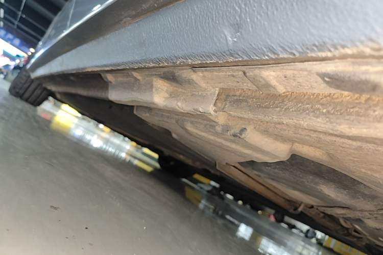 Used Audi A4L 2022 40 TFSI quattro RS Performance Package Left Side Sill