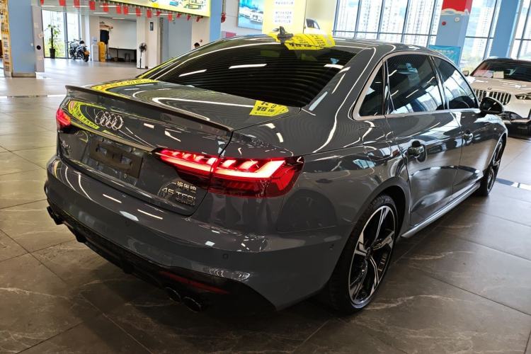 Used Audi A4L 2022 40 TFSI quattro RS Performance Package Rear Right 45 Deg
