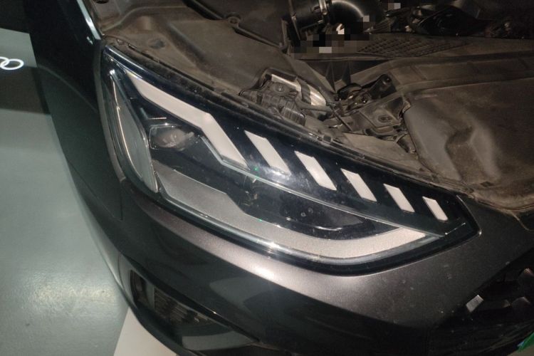 Used Audi A4L 2022 40 TFSI Luxury Dynamic Model Right Front Headlight