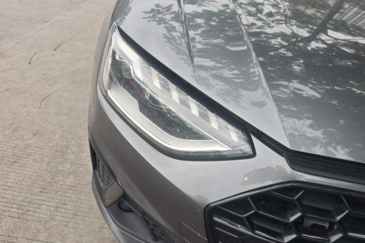 Used Audi A4L 2022 40 TFSI Luxury Dynamic Model Right Front Headlight