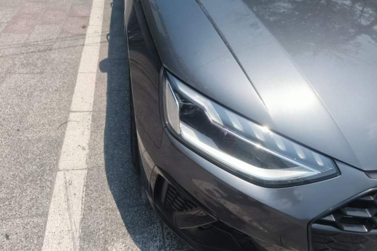 Used Audi A4L 2022 40 TFSI Luxury Dynamic Model Right Front Headlight