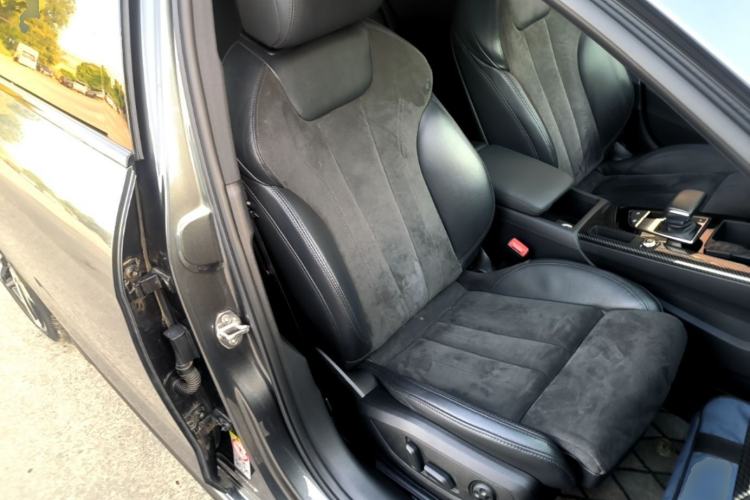 Used Audi A4L 2022 45 TFSI quattro Prestige Dynamic Edition Right Front Seat