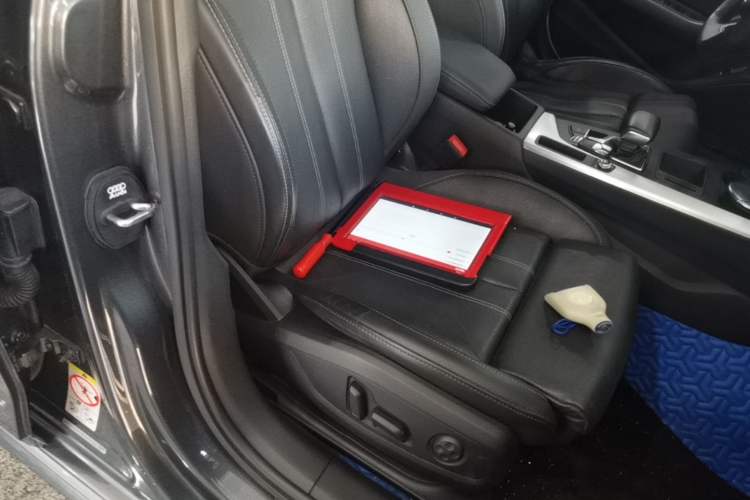 Used Audi A4L 2022 40 TFSI Luxury Dynamic Model Right Front Seat