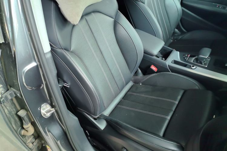 Used Audi A4L 2022 40 TFSI Fashion Dynamic Model Right Front Seat