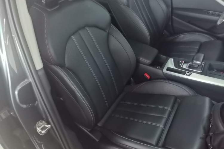 Used Audi A4L 2022 40 TFSI Fashion Dynamic Model Right Front Seat