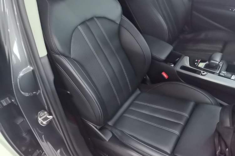 Used Audi A4L 2022 40 TFSI Fashion Dynamic Model Right Front Seat