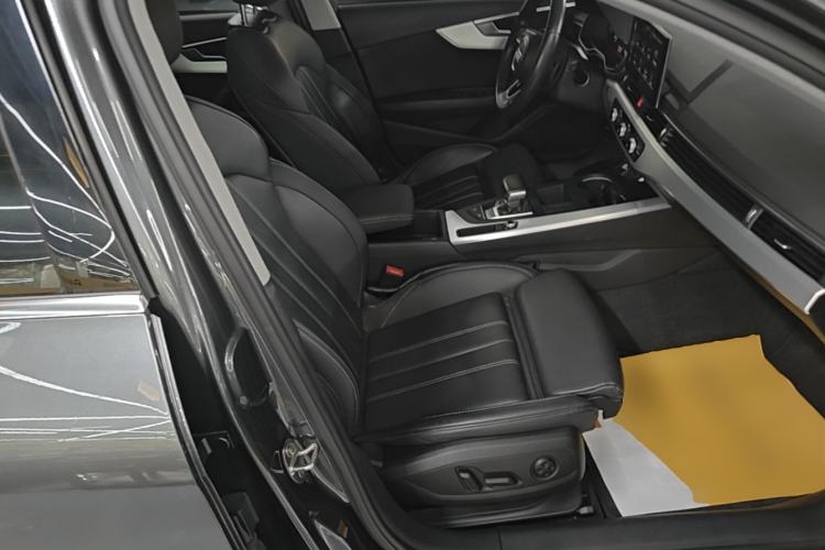 Used Audi A4L 2022 40 TFSI Fashion Dynamic Model Right Front Seat