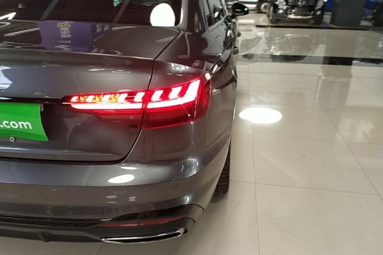 Used Audi A4L 2022 40 TFSI Luxury Dynamic Model Right Rear Taillight